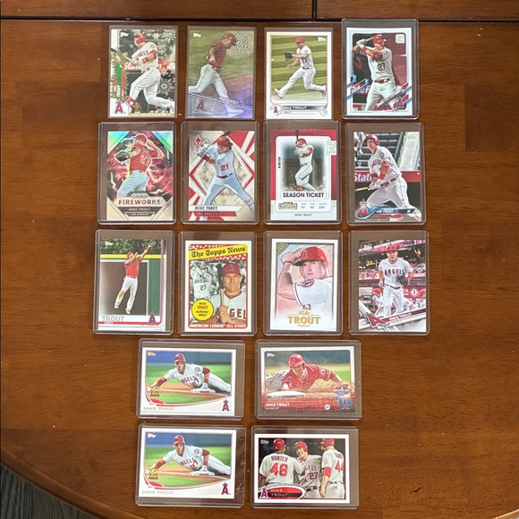 Other - 16 Card Mike Trout Lot